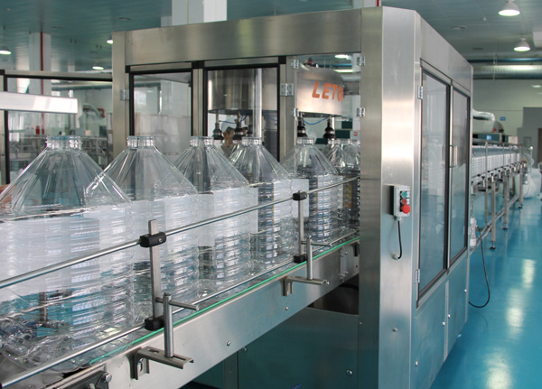 回轉式冷膠三標貼標機